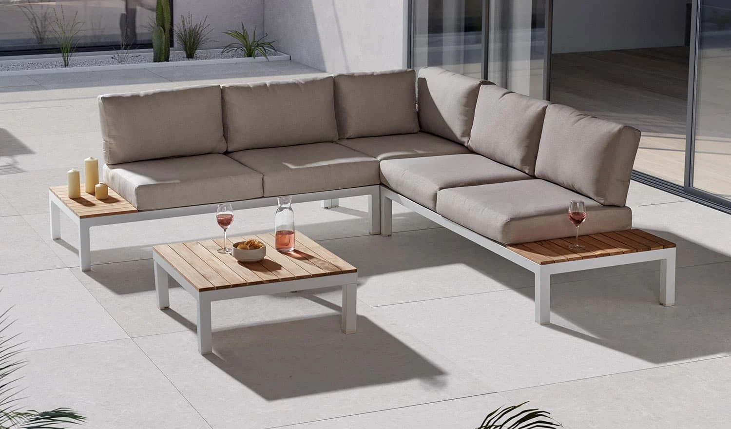 Kettler - Elba Standard Low Lounge Corner Set White - Alton Garden Centre 1 Kettler - Elba Standard Low Lounge Corner Set White - Alton Garden Centre
