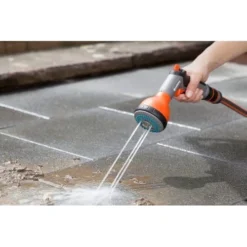 Gardena: Classic Multi Sprayer - Alton Garden Centre -Garden Strimmers Shop 18313B