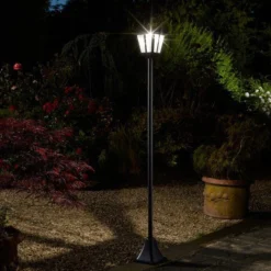 Smart Solar Whitehall 365 100L Lamp Post - Alton Garden Centre
