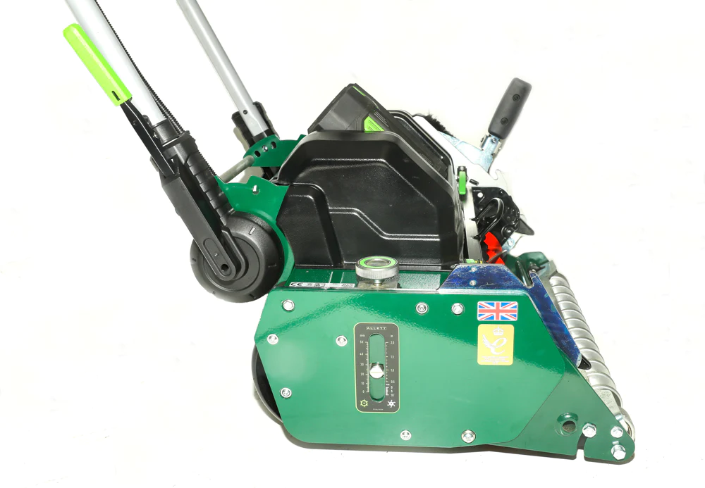 Allett Stirling 51 20" Battery Cylinder Mower With 5AH Battery & Rapid Charger - Alton Garden Centre 2 Allett Stirling 51 20" Battery Cylinder Mower With 5AH Battery & Rapid Charger - Alton Garden Centre - Image 2
