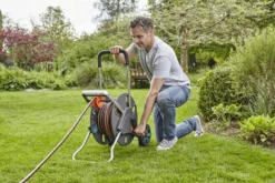 Gardena Hose Trolley Cleverroll L Easy (Empty) - Alton Garden Centre -Garden Strimmers Shop GA150 2195