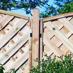 Forest - Ultima Fence Post 5ft (150 X 7 X 7cm) - Alton Garden Centre