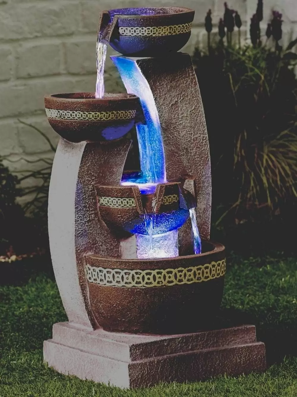 Azure Columns Water Feature - Alton Garden Centre 1 Azure Columns Water Feature - Alton Garden Centre