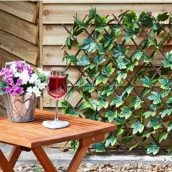 Smart Solar Maple Leaf 180 X 60cm Expanding Trellis - Alton Garden Centre -Garden Strimmers Shop products 939595 5045081 4 2 3 600