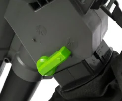 The Handy V3000 Variable-Speed Electric Blow/Vac - Alton Garden Centre 7 The Handy V3000 Variable-Speed Electric Blow/Vac - Alton Garden Centre -Garden Strimmers Shop products thev3000 03