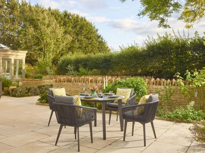 Bramblecrest - Palermo 4 Seat Dining Set - Alton Garden Centre 2 Bramblecrest - Palermo 4 Seat Dining Set - Alton Garden Centre - Image 2